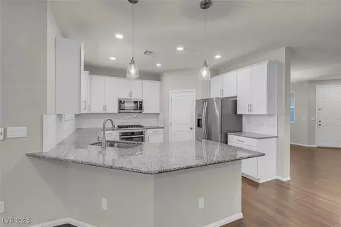 137 Fulgora St, Henderson, NV 89074