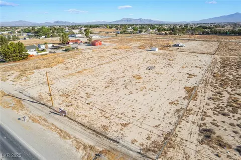 2330 E Gamebird Rd, Pahrump, NV 89048