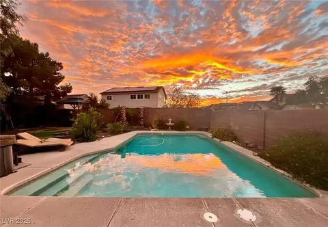 39 La Laguna St, Henderson, NV 89012
