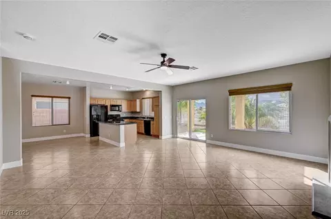 8241 Celina Hills St, Las Vegas, NV 89131