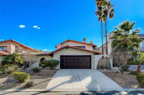 945 Vegas Valley Dr, Las Vegas, NV 89109