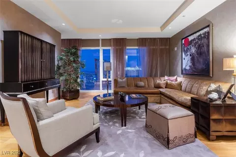 3750 Las Vegas Blvd #2608, Las Vegas, NV 89158