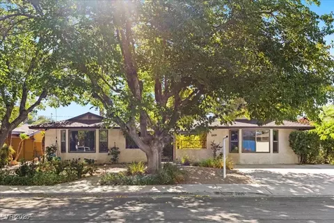 2809 Bryant Ave, Las Vegas, NV 89102
