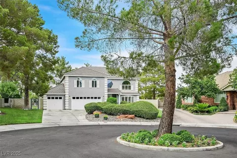 18 Hummingbird Cir, Henderson, NV 89014