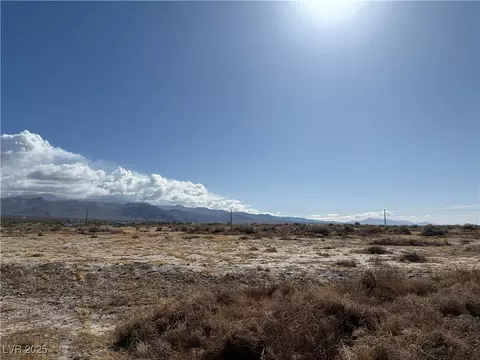 2201 Needles Ave, Pahrump, NV 89048