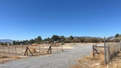 4230 N Woodchips Rd, Pahrump, NV 89060