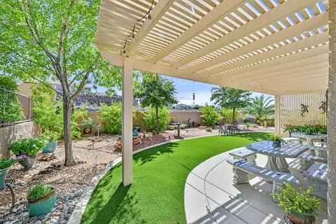 2703 White Sage Dr, Henderson, NV 89052