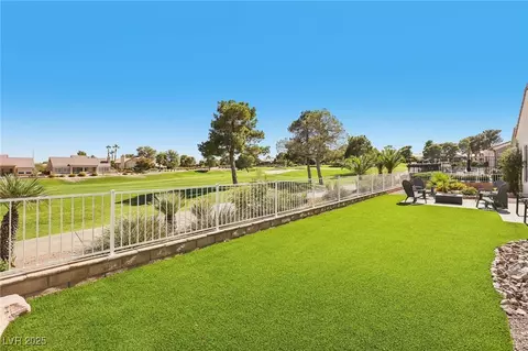 2732 Tumble Brook Dr, Las Vegas, NV 89134