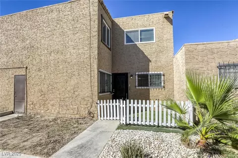 4658 Monterey Cir #2, Las Vegas, NV 89169