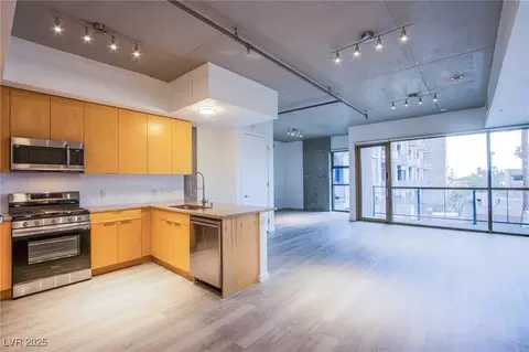 353 E Bonneville Ave #251, Las Vegas, NV 89101