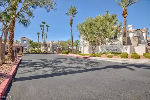 2325 Windmill Pkwy #812, Henderson, NV 89074
