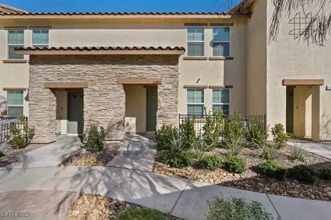 1127 Ruby Sparrow St, Henderson, NV 89011 photo 1
