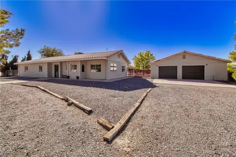561 W Jarvis Rd, Pahrump, NV 89060