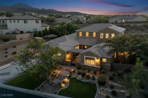 19 Chalet Hills Ter, Henderson, NV 89052