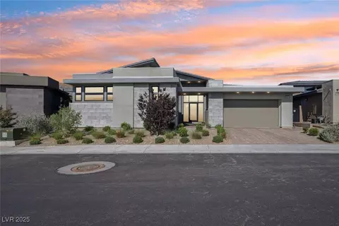 5161 Rock Daisy Dr, Las Vegas, NV 89135