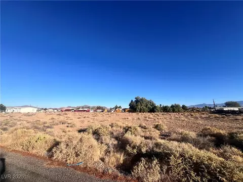 3420 Maple Rd, Pahrump, NV 89048