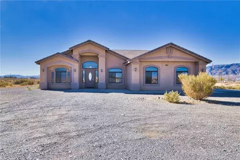 1861 Bond St, Pahrump, NV 89048