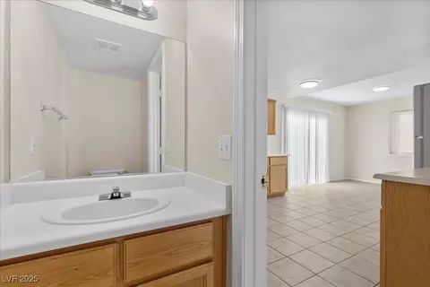 730 Booted Eagle St, Henderson, NV 89015 photo 24