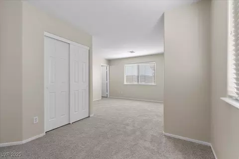 730 Booted Eagle St, Henderson, NV 89015 photo 17