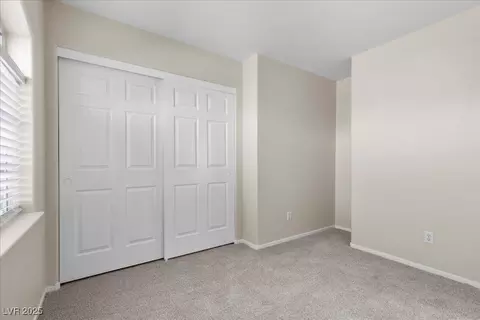 730 Booted Eagle St, Henderson, NV 89015 photo 21