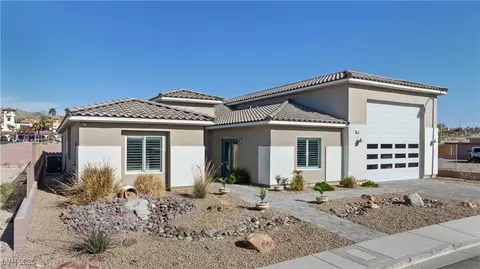 2012 Duke Of York Dr, Laughlin, NV 89029