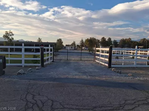 1080 Shady Ln, Pahrump, NV 89060