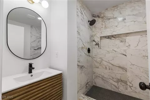 Bath - 6100 Alamo Cir, Las Vegas, NV 89107 photo 1 of 3