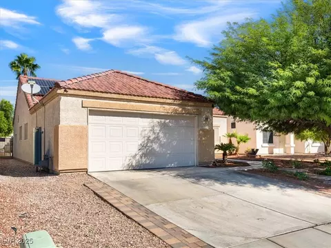 2114 Maui Surf Ave, North Las Vegas, NV 89031