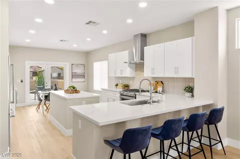 2219 Sawtooth Mountain Dr, Henderson, NV 89044