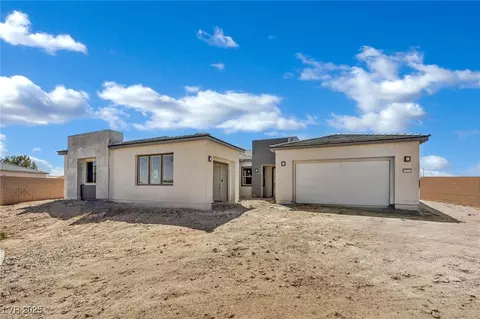 4835 Blushing Dawn Ave, Las Vegas, NV 89118
