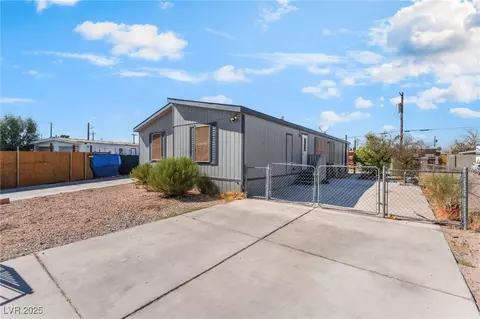 6038 Glacier Ave, Las Vegas, NV 89156