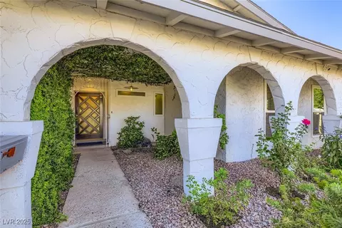3569 Ruth Dr, Las Vegas, NV 89121