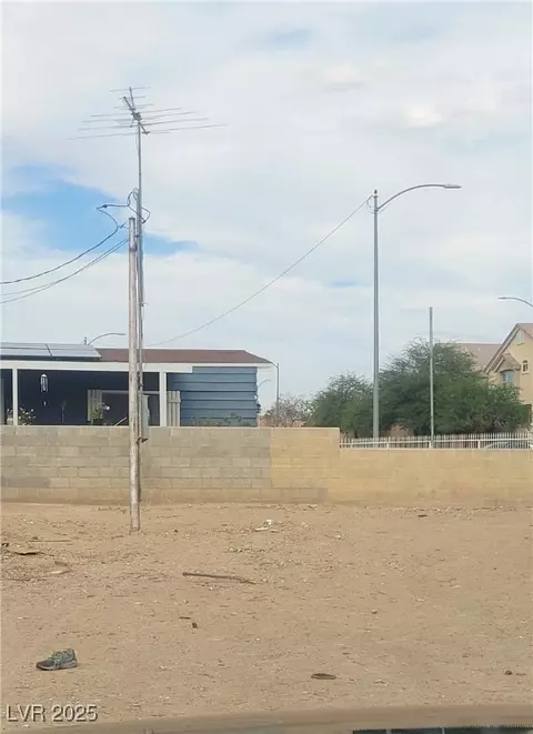 6286 E Lake Mead Blvd, Las Vegas, NV 89156