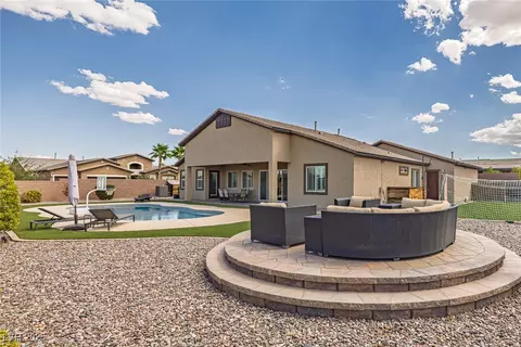 11033 Westcroft Way, Las Vegas, NV 89183