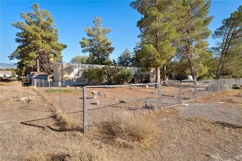 3901 Leonard St, Pahrump, NV 89060