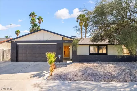 6357 Spring Meadow Dr, Las Vegas, NV 89103