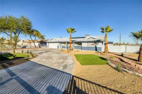 3188 Redwood St, Las Vegas, NV 89146
