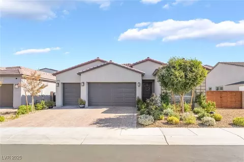 2674 Summit Springs St, Henderson, NV 89044