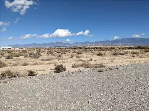 1930 E Bond St, Pahrump, NV 89048