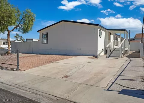 2242 Toiyabe St, Las Vegas, NV 89156