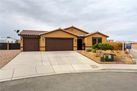 5540 S Gilliam St, Pahrump, NV 89061