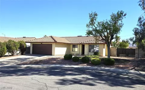 160 Lido Cir, Henderson, NV 89015