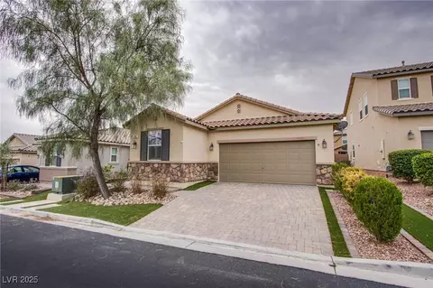 9265 Valley Betica Ave, Las Vegas, NV 89148