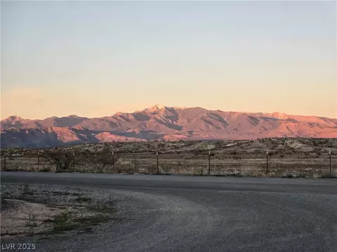 1971 Keith St, Pahrump, NV 89048