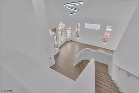 8336 Sedona Sunrise Dr, Las Vegas, NV 89128