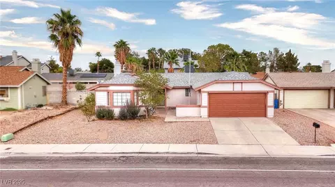 5312 Rock Creek Ln, Las Vegas, NV 89130