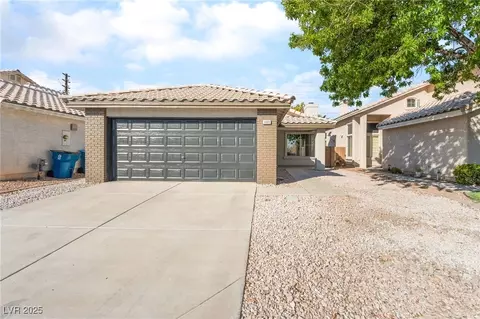 1009 Golden Hawk Way, Las Vegas, NV 89108