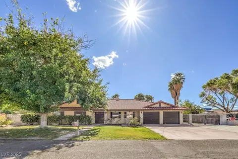 2915 Maverick St, Las Vegas, NV 89108