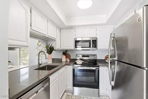 601 Cabrillo Cir #644, Henderson, NV 89015