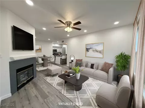 10001 Peace Way #1337, Las Vegas, NV 89147